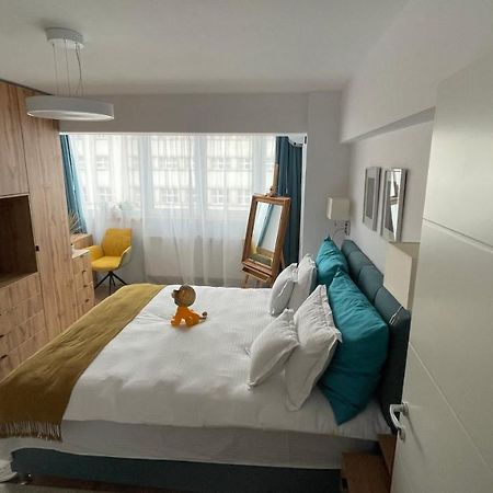 Luxury Apart Dorobanti Bucharest Exterior photo